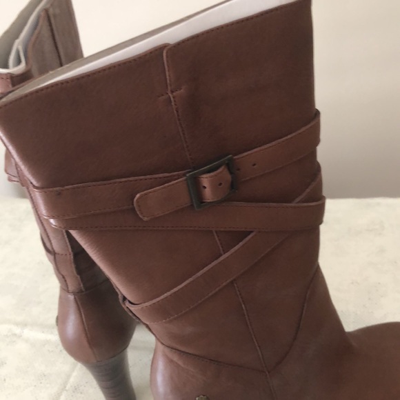 UGG Women’s Jardin mid-calf boots - chestnut color - size 10 - Picture 5 of 10